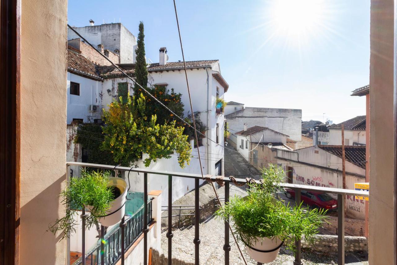Atico Junto Al Albaicin Con Terraza Leilighet Granada Eksteriør bilde
