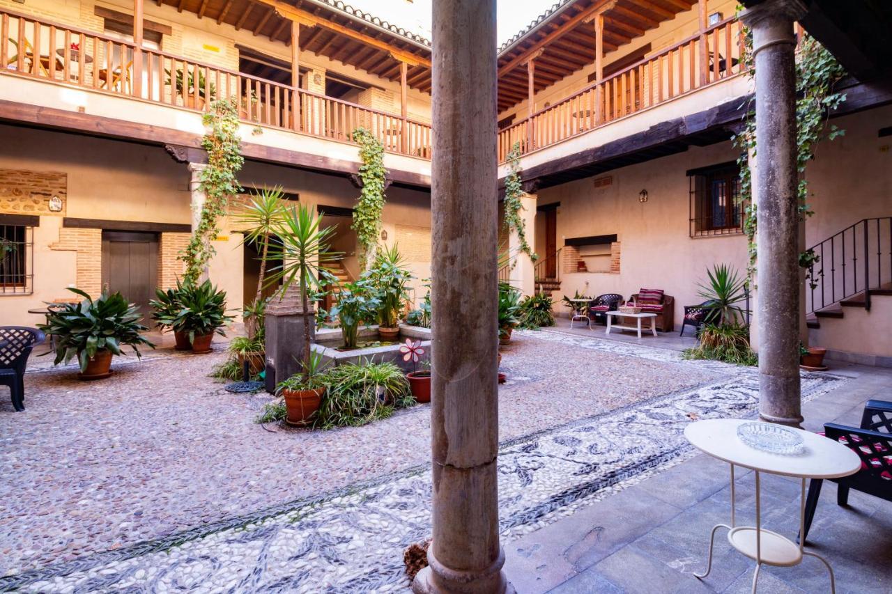 Atico Junto Al Albaicin Con Terraza Leilighet Granada Eksteriør bilde