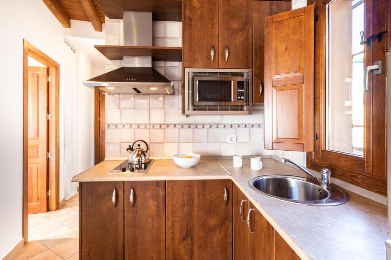 Atico Junto Al Albaicin Con Terraza Leilighet Granada Eksteriør bilde