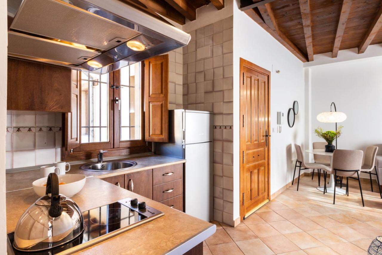 Atico Junto Al Albaicin Con Terraza Leilighet Granada Eksteriør bilde