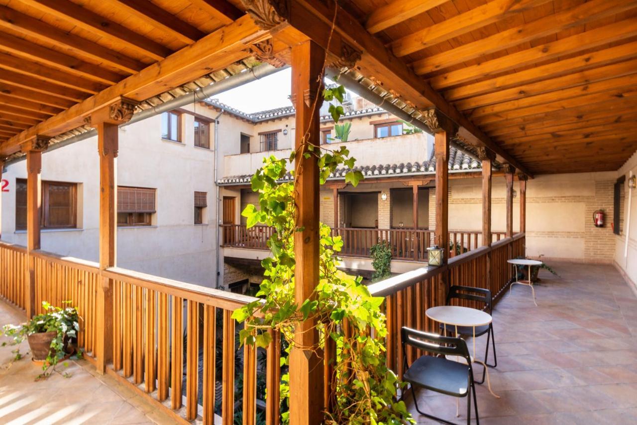 Atico Junto Al Albaicin Con Terraza Leilighet Granada Eksteriør bilde