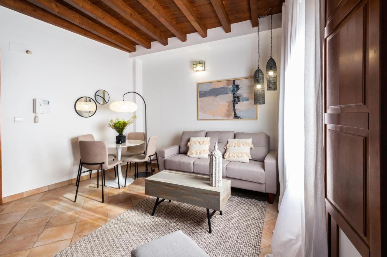 Atico Junto Al Albaicin Con Terraza Leilighet Granada Eksteriør bilde
